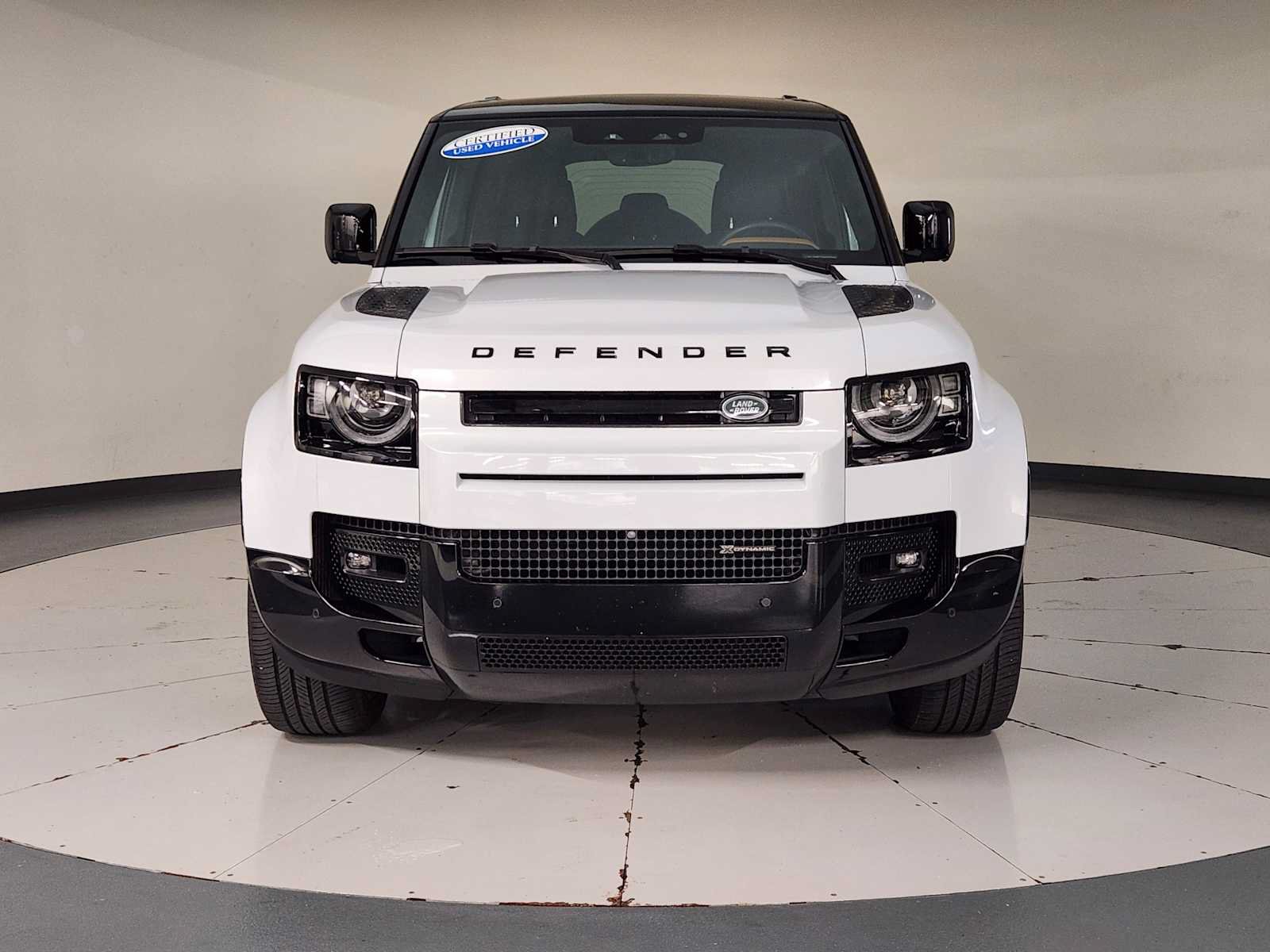 Used 2023 Land Rover Defender 110 X-Dynamic SE AWD/4WD image 9