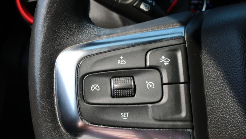 Used 2022 Chevrolet Blazer RS w/ Enhanced Convenience Package FWD image 9