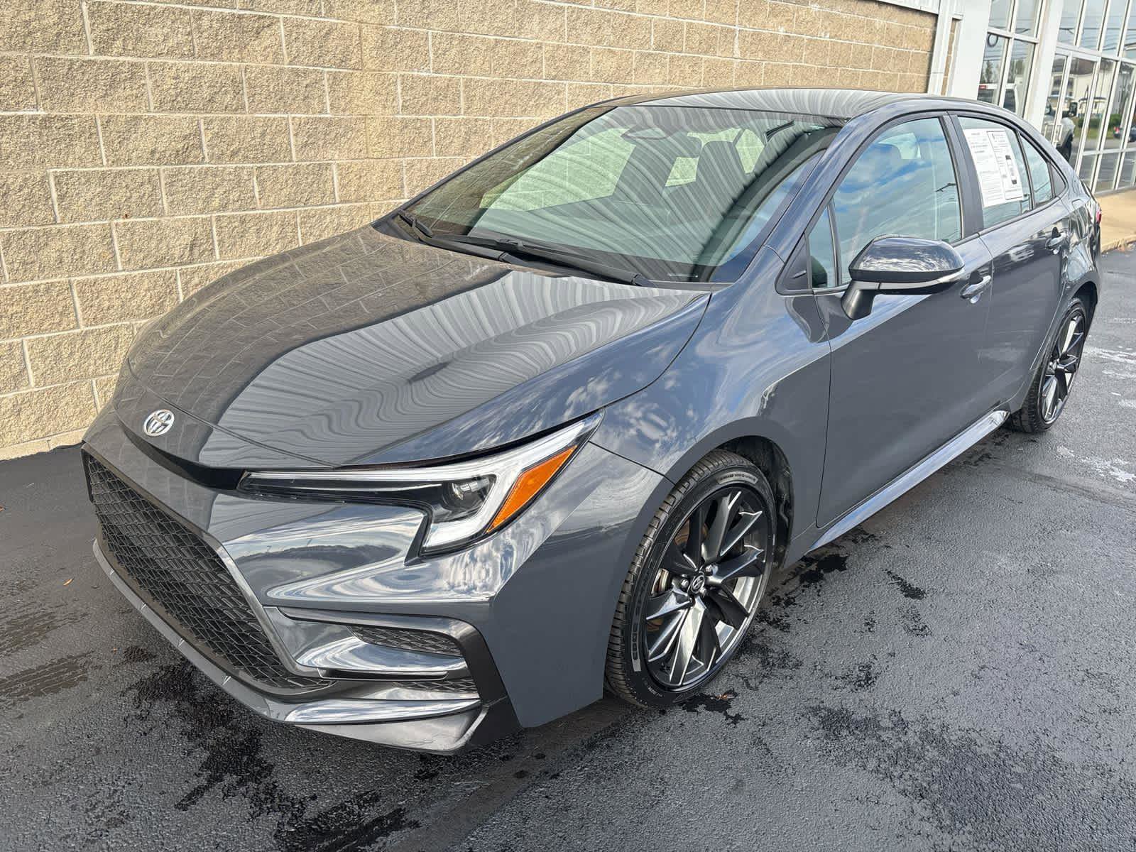 Used 2024 Toyota Corolla SE image 27