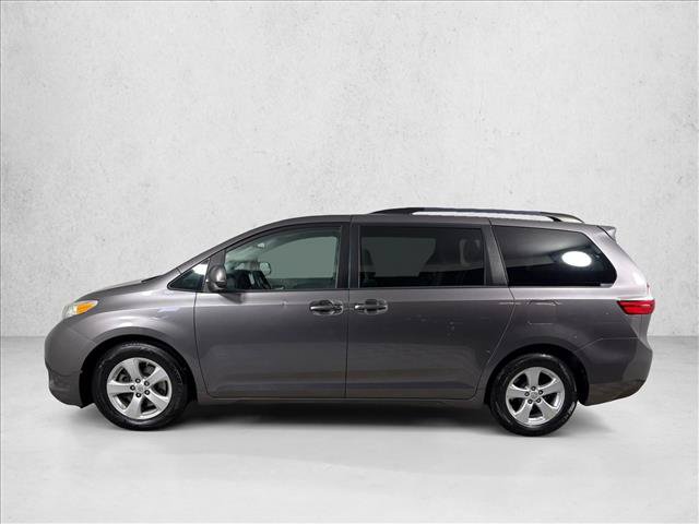 Used 2015 Toyota Sienna LE FWD image 6
