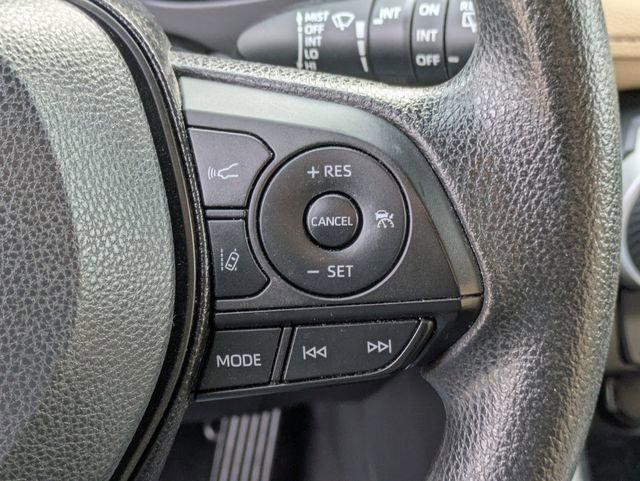 Used 2019 Toyota RAV4 XLE image 20