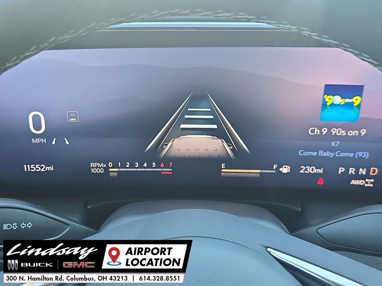 Used 2025 Buick Enclave Sport Touring w/ Power Package image 13