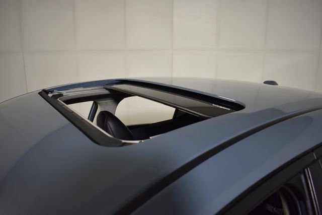 Certified 2025 Nissan Sentra SR w/ SR Premium Package image 37