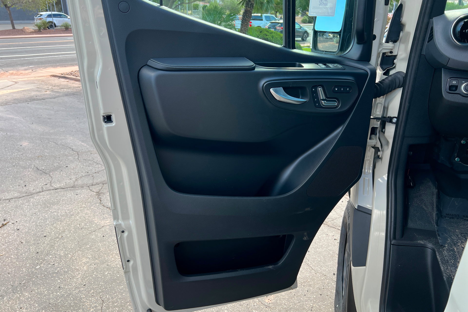 New 2026 Mercedes-Benz Sprinter 2500 image 14