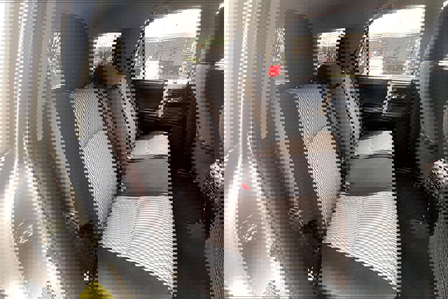 Used 2015 Toyota 4Runner SR5 image 31