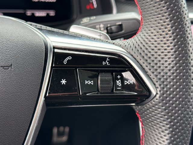 Used 2025 Audi S6 Premium Plus AWD/4WD image 39