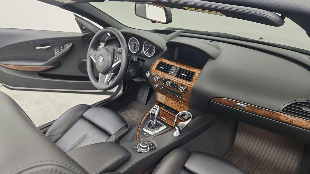 Used 2010 BMW 650i Convertible RWD image 43