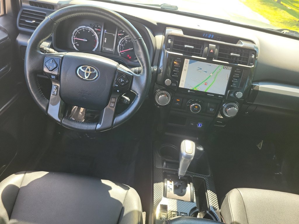 Used 2023 Toyota 4Runner TRD Off-Road Premium w/ Moonroof Package AWD/4WD image 27