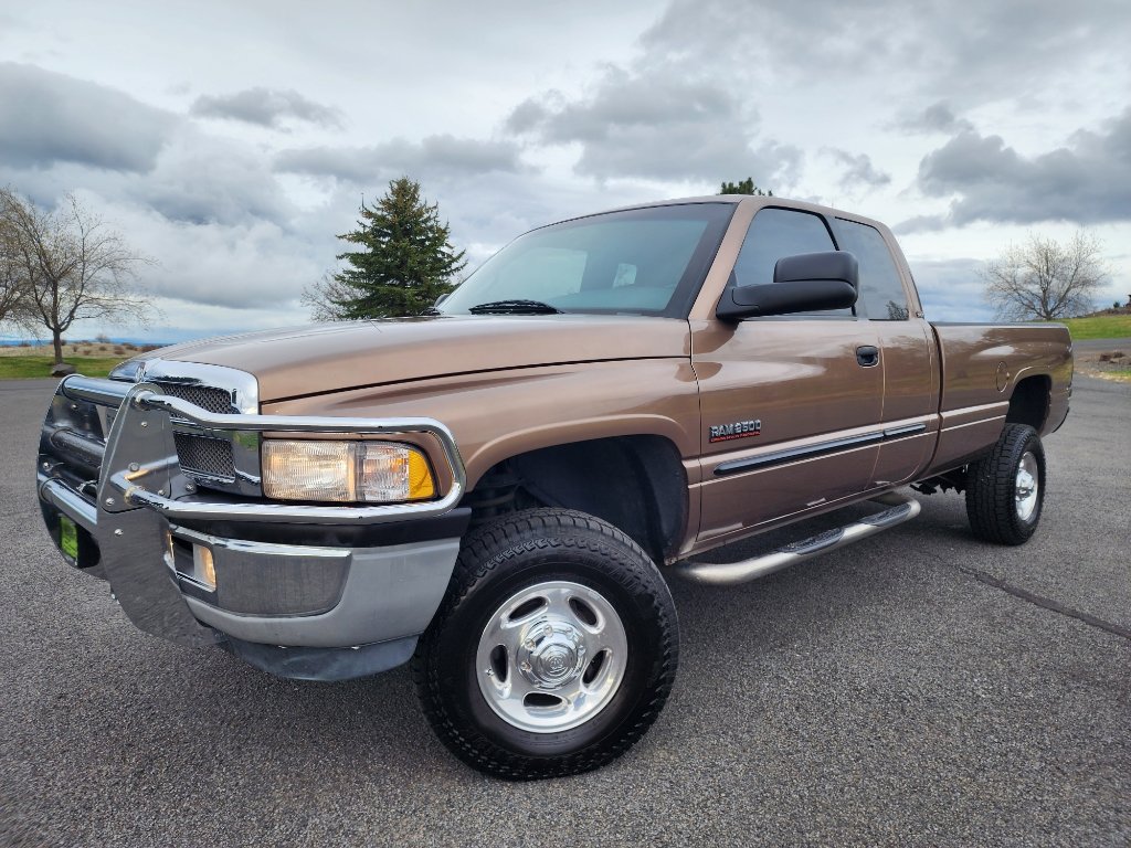 Used 2001 Dodge Ram 2500 Truck 4x4 Quad Cab image 1