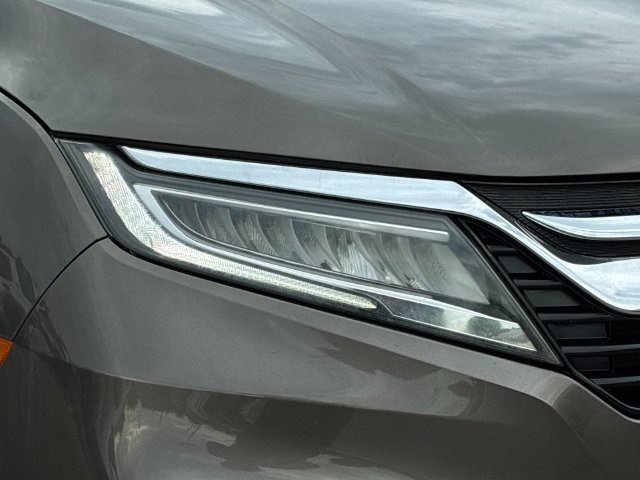 Used 2018 Honda Odyssey Touring image 28
