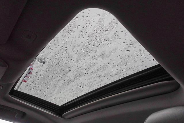 Certified 2023 Toyota Highlander XLE image 52