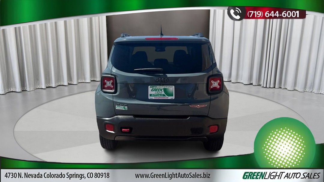 Used 2016 Jeep Renegade Trailhawk AWD/4WD image 4