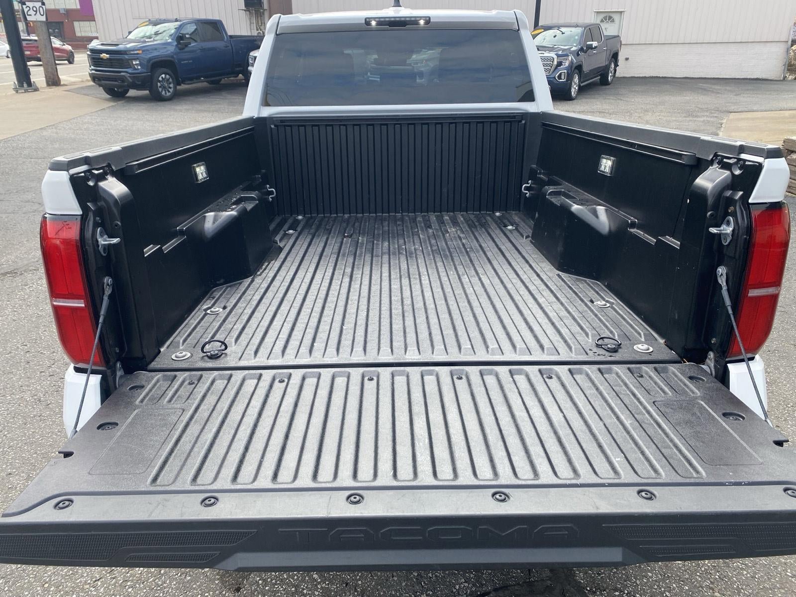 Used 2024 Toyota Tacoma TRD Sport RWD image 19