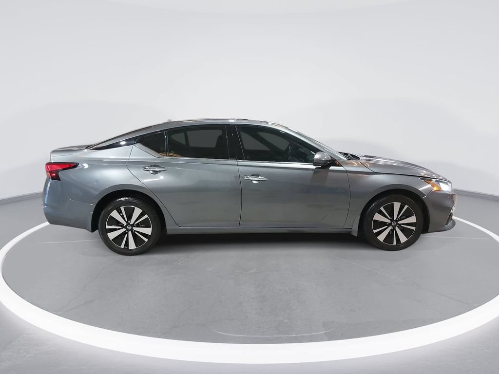 Used 2022 Nissan Altima 2.5 SL AWD/4WD image 4