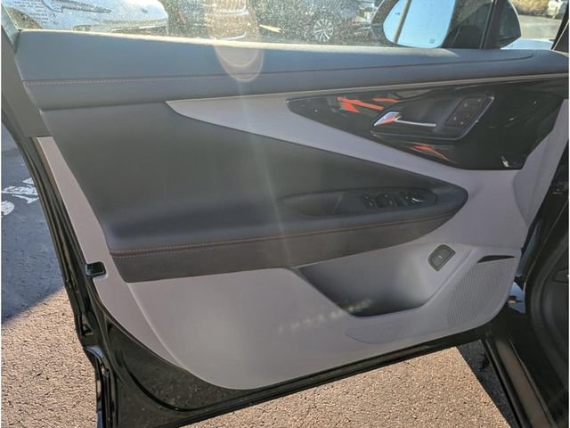 New 2026 Chevrolet Blazer EV SS AWD/4WD image 15