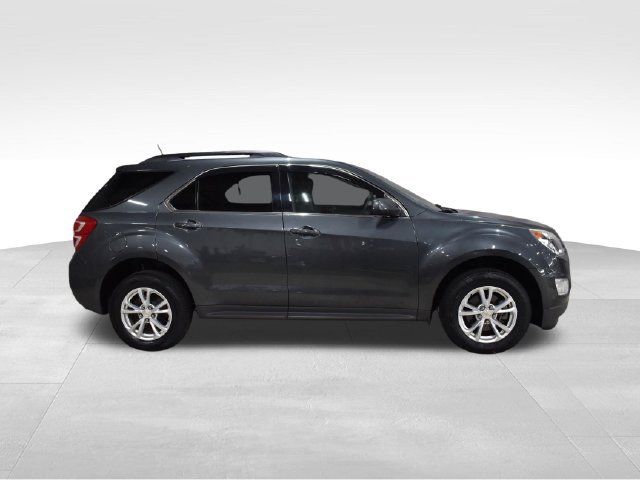 Used 2017 Chevrolet Equinox LT FWD image 12
