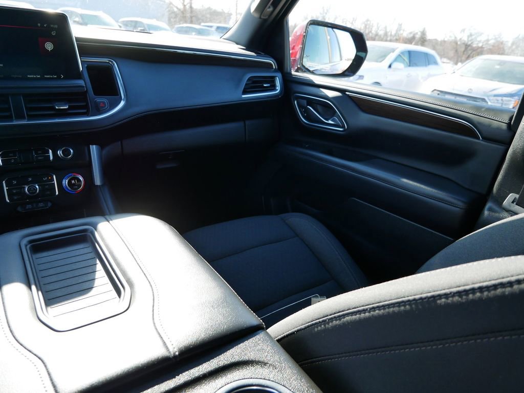 Used 2023 GMC Yukon SLE image 14