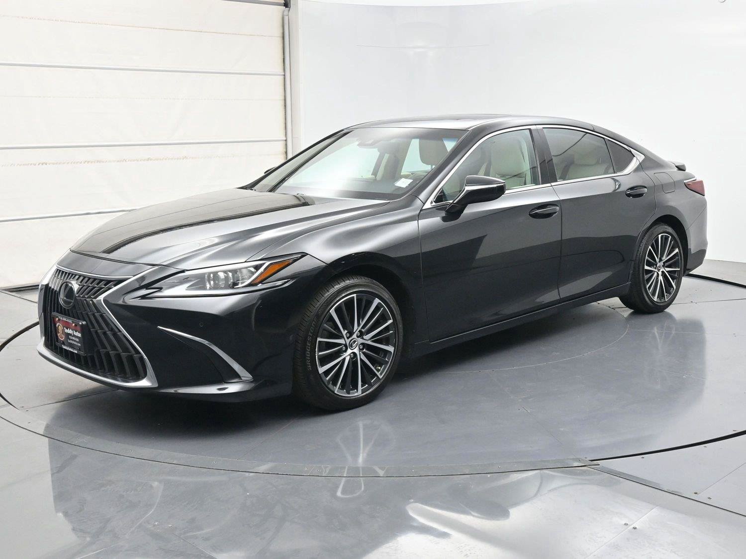Used 2022 Lexus ES 350 w/ Premium Package FWD image 1