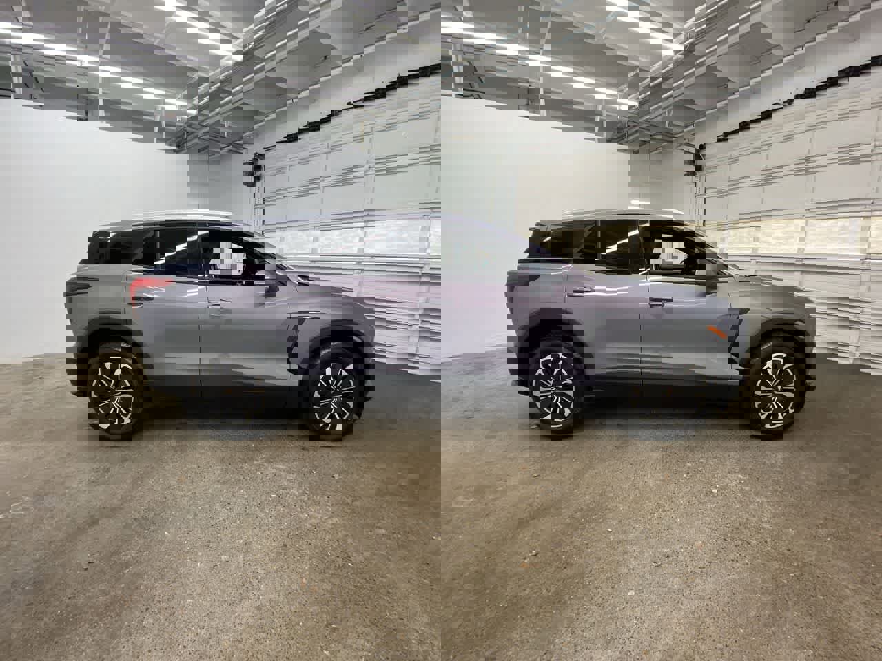 Used 2024 Chevrolet Blazer EV LT image 7