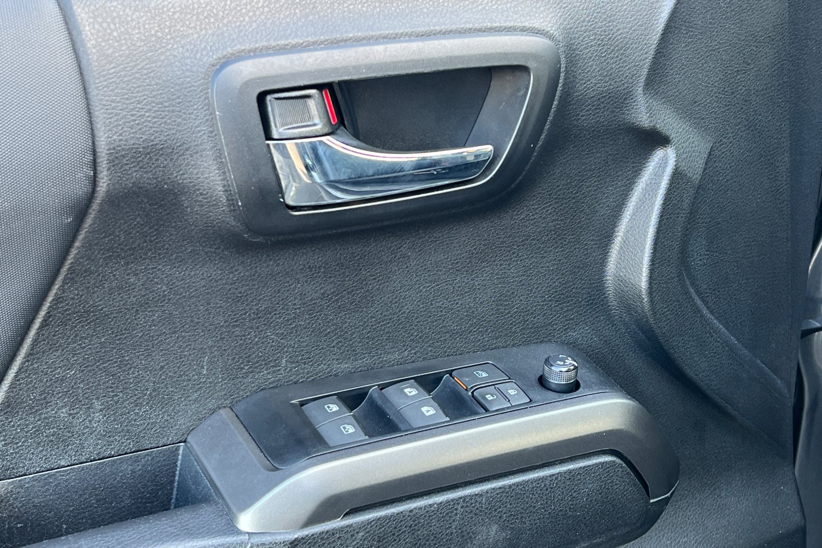 Certified 2023 Toyota Tacoma TRD Pro AWD/4WD image 11