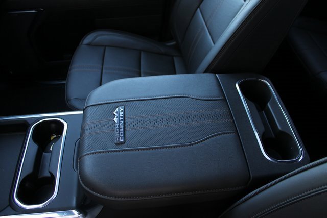 Used 2024 Chevrolet Silverado 2500 High Country w/ High Country Premium Package image 29