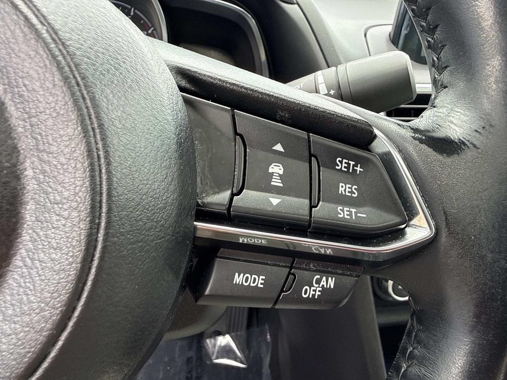 Used 2017 MAZDA MAZDA3 Grand Touring w/ Premium Equipment Package FWD image 39