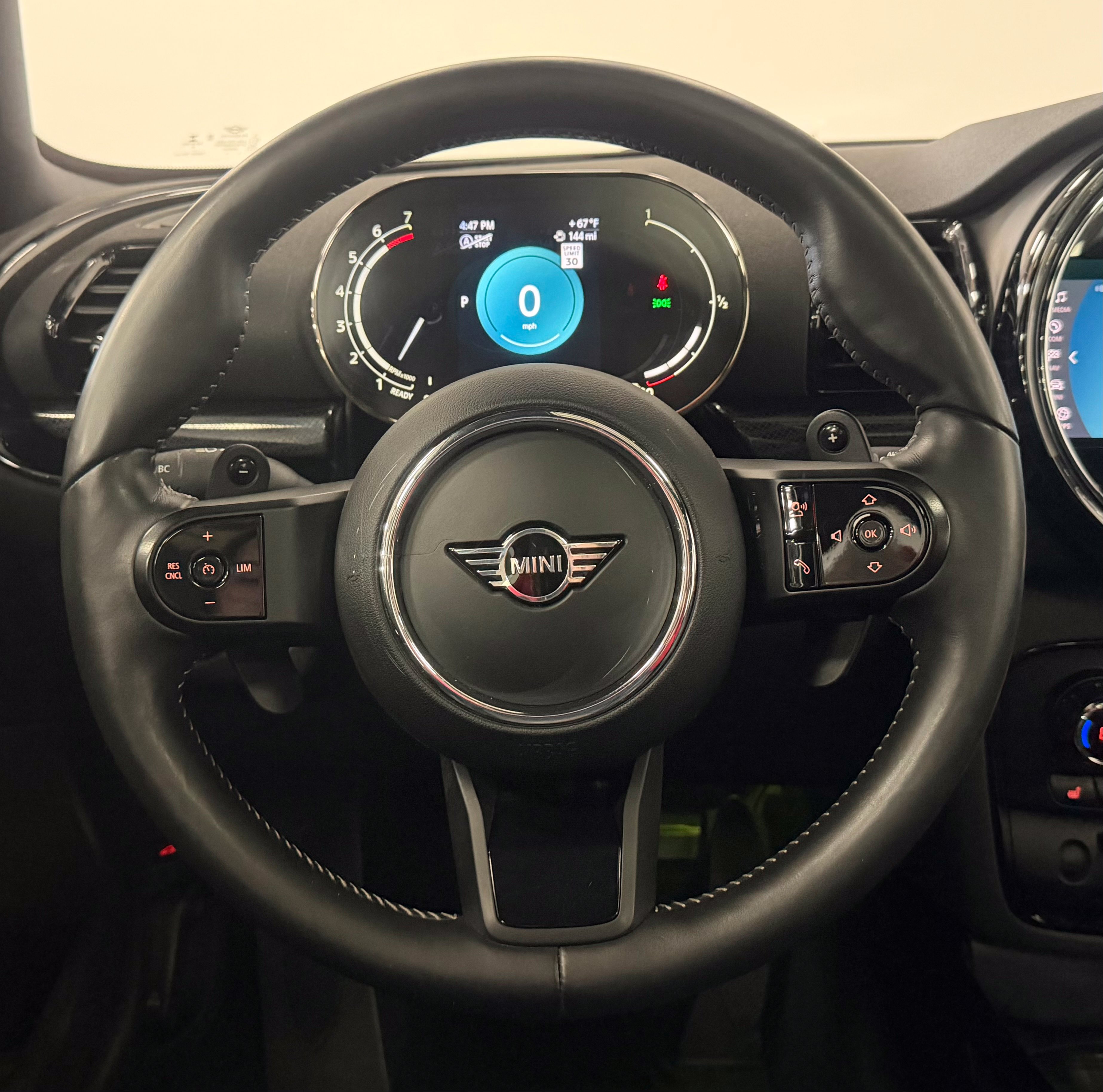 Used 2022 MINI Cooper Clubman S w/ Signature Upholstery Package AWD/4WD image 16
