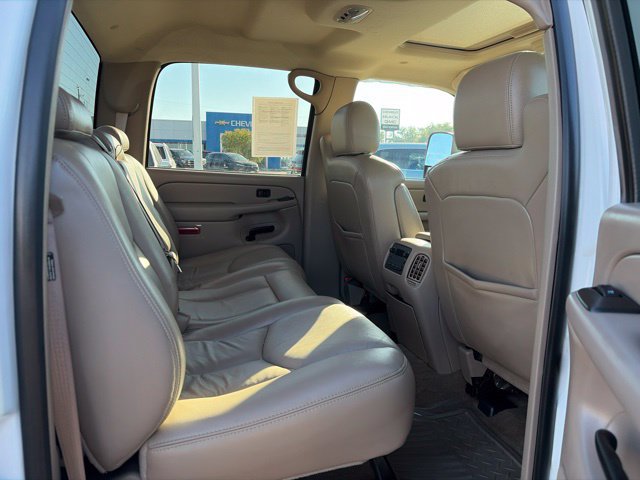 Used 2007 GMC Sierra 2500 SLT w/ Heavy-Duty Power Package RWD image 46