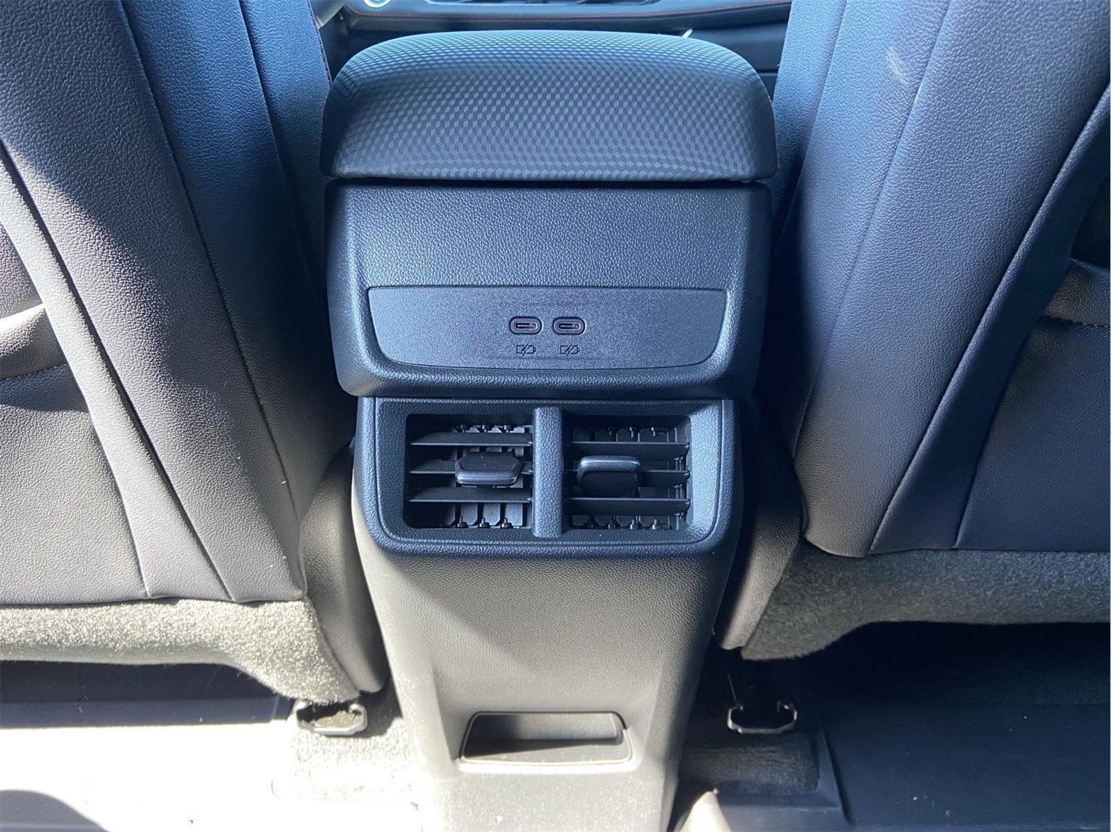 Used 2026 Chevrolet Equinox RS w/ Safety and Technology Package image 57