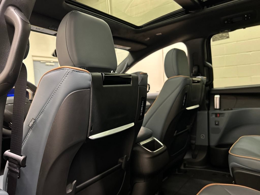 New 2027 Chrysler Pacifica Pinnacle AWD/4WD image 19
