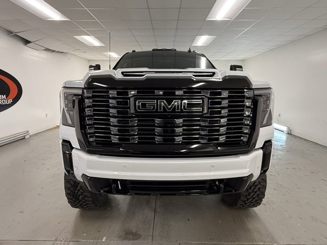 New 2026 GMC Sierra 2500 Denali Ultimate image 2