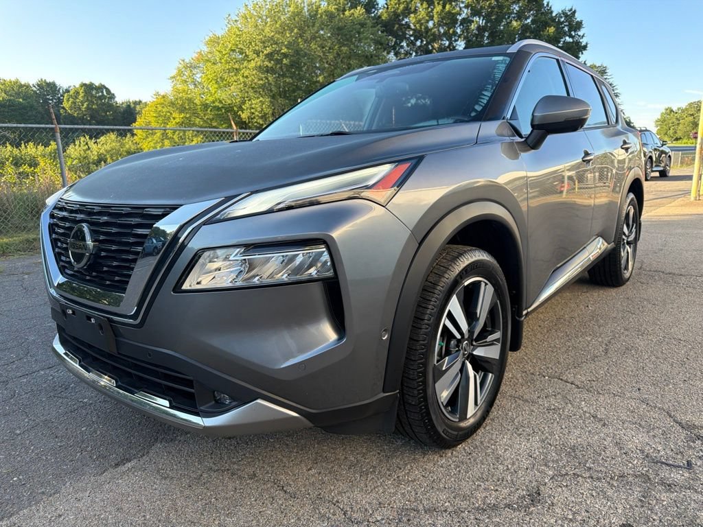 Used 2021 Nissan Rogue Platinum AWD/4WD image 6