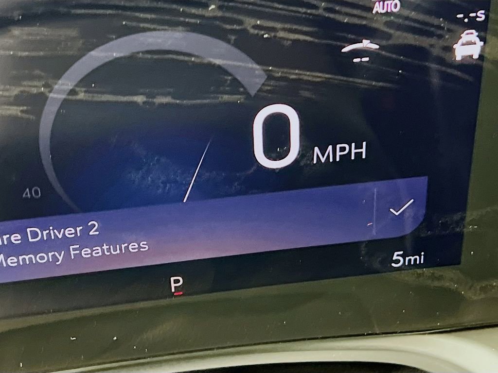 New 2025 Buick Encore GX Avenir w/ Avenir Technology Package image 11