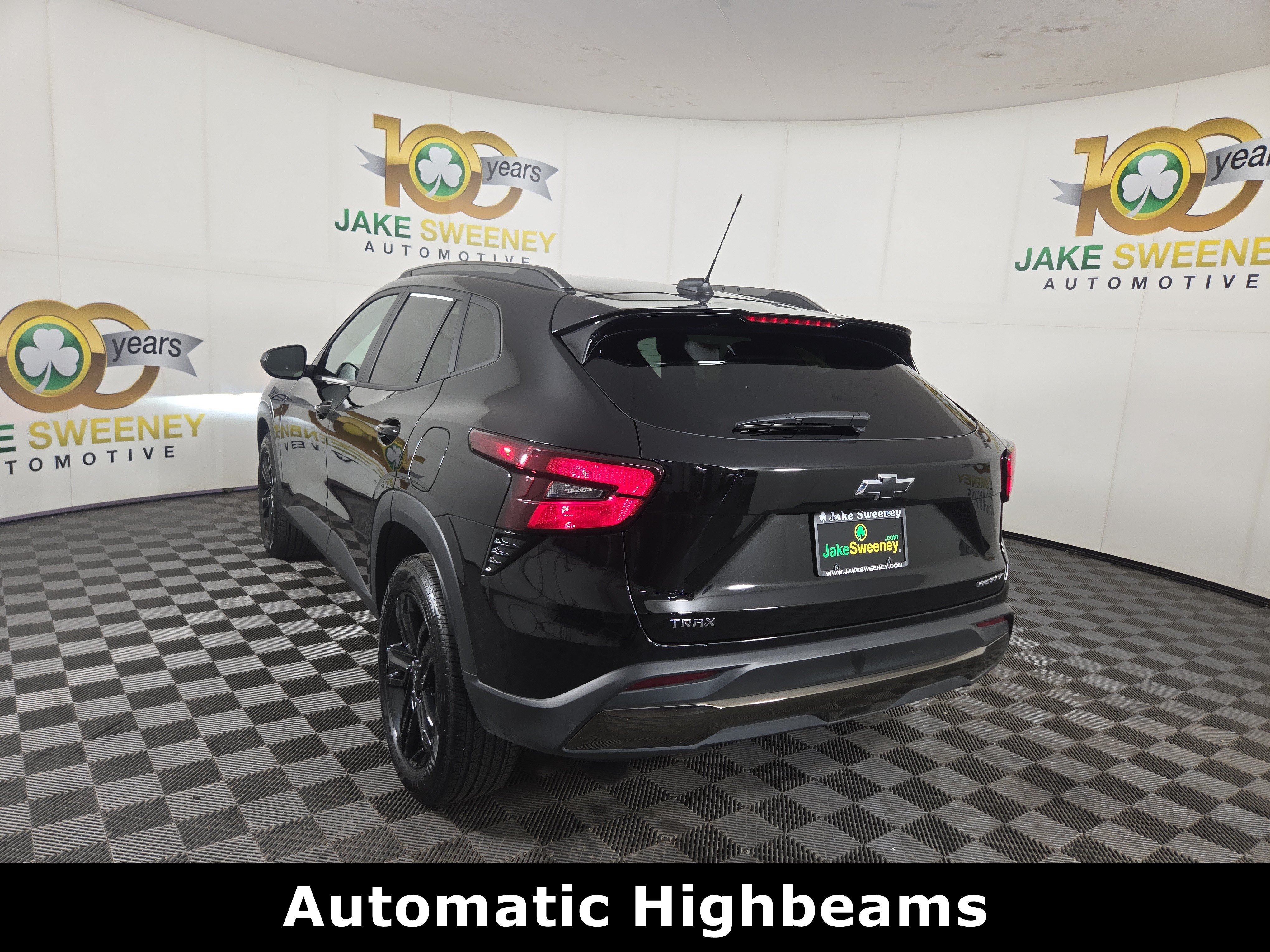 Used 2025 Chevrolet Trax ACTIV w/ Sunroof Package FWD image 6