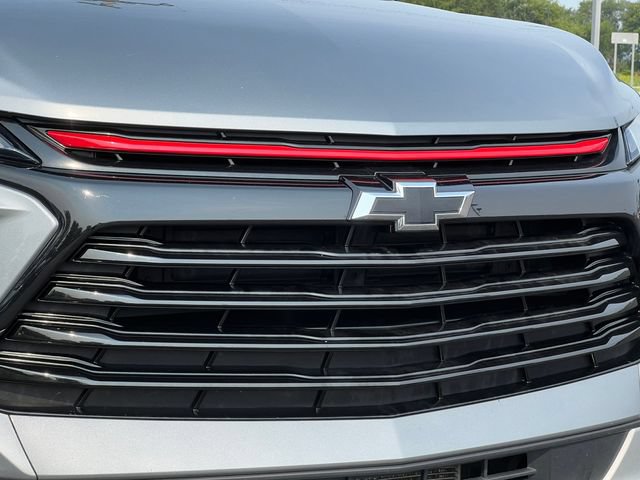 Used 2023 Chevrolet Blazer LT AWD/4WD image 39