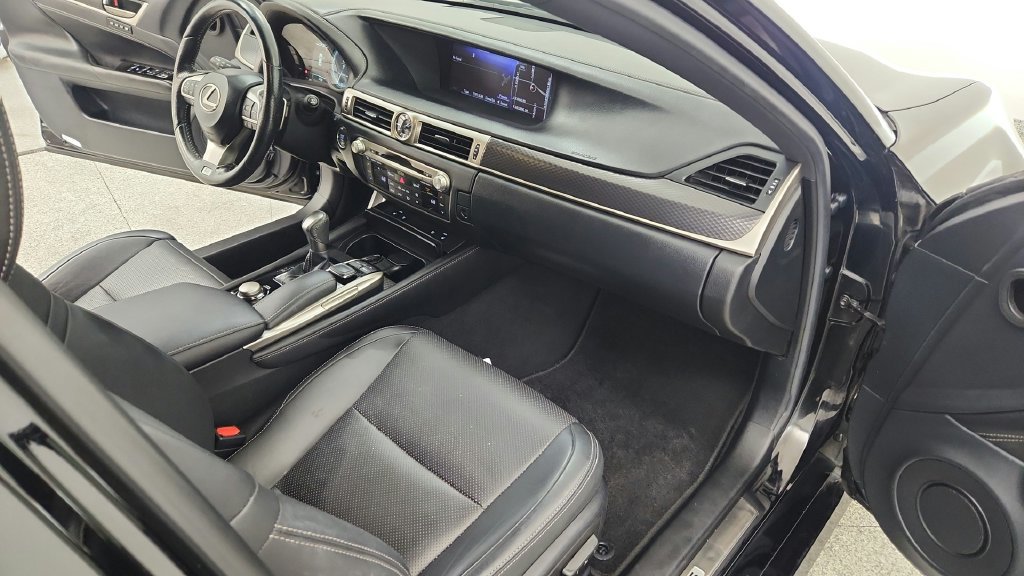 Used 2017 Lexus GS 350 F Sport RWD image 21