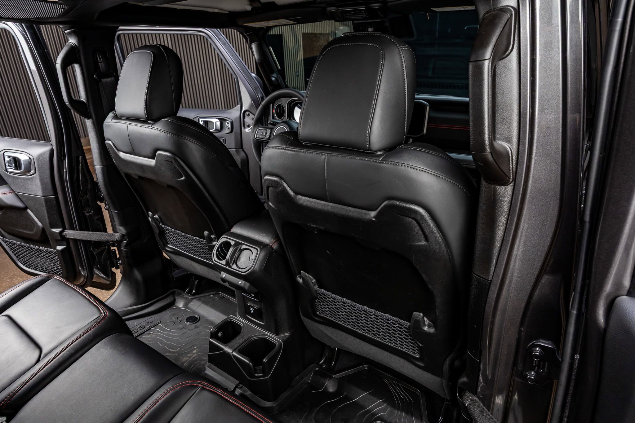 Used 2025 Jeep Gladiator Rubicon image 31