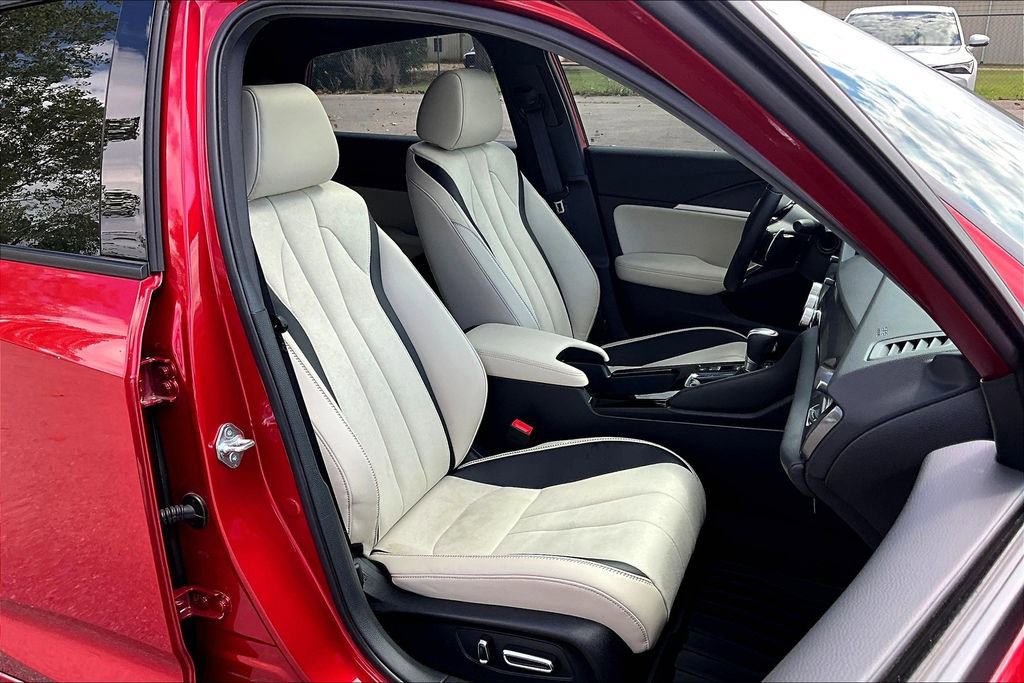 Used 2025 Acura Integra A-Spec image 8