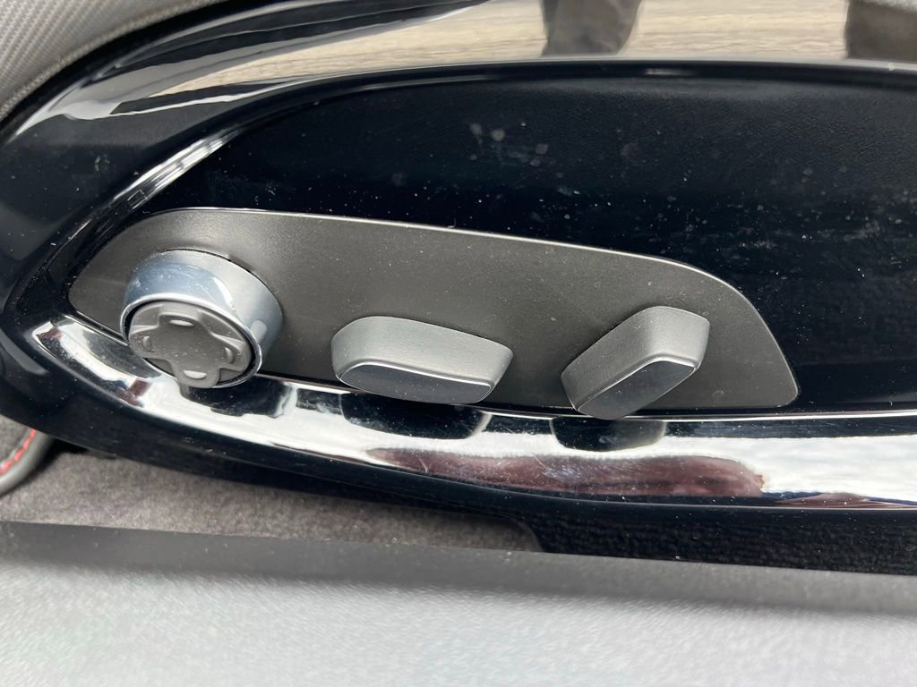 Used 2023 Chevrolet Corvette Stingray Premium Conv w/ Z51 Performance Package image 33