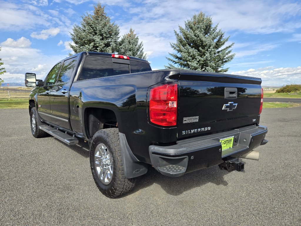 Used 2018 Chevrolet Silverado 3500 LTZ image 9