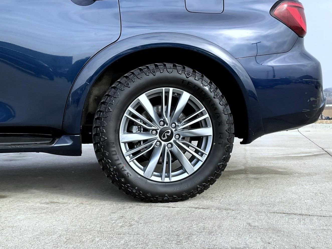 Used 2024 INFINITI QX80 Luxe image 25