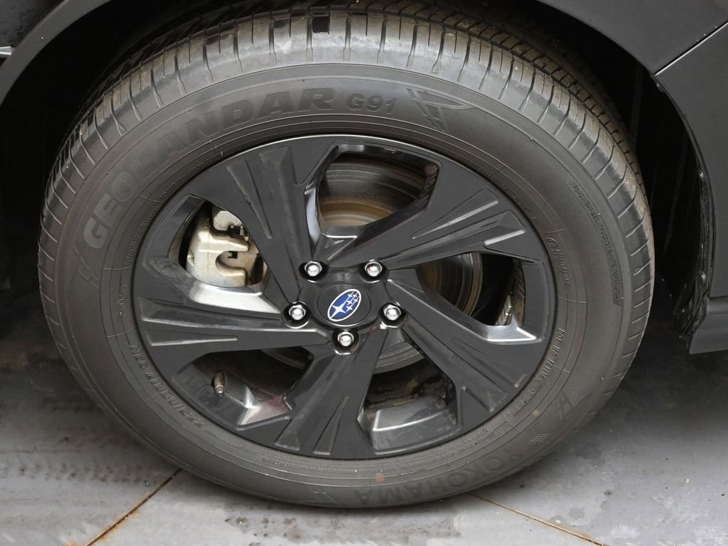 Certified 2024 Subaru Crosstrek 2.0i image 10