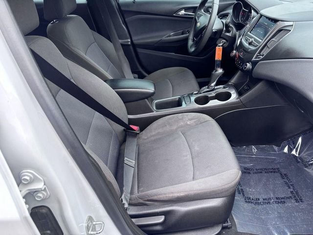 Used 2019 Chevrolet Cruze LS w/ LS Fleet Convenience Package image 27