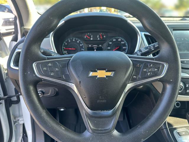 Certified 2018 Chevrolet Equinox LS image 11