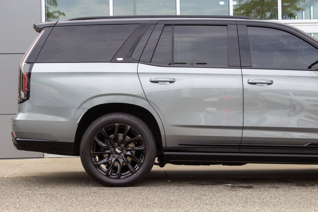 Used 2024 Cadillac Escalade Sport Platinum w/ LPO, ONYX Package AWD/4WD image 6