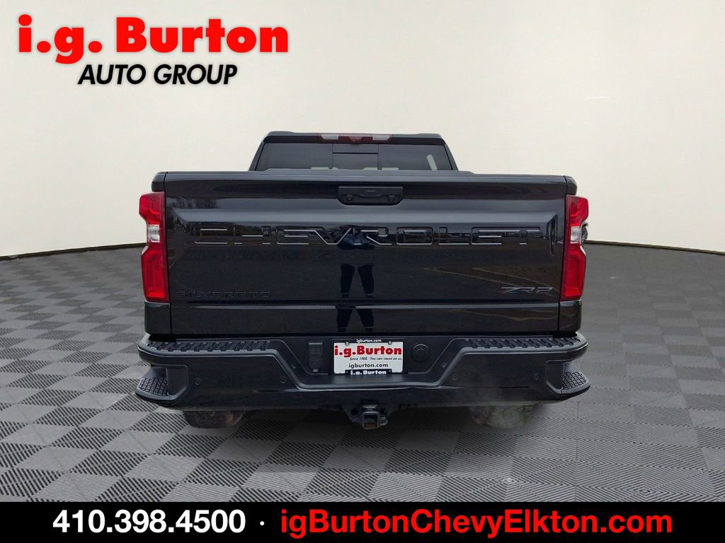 Used 2024 Chevrolet Silverado 1500 ZR2 w/ Technology Package image 5