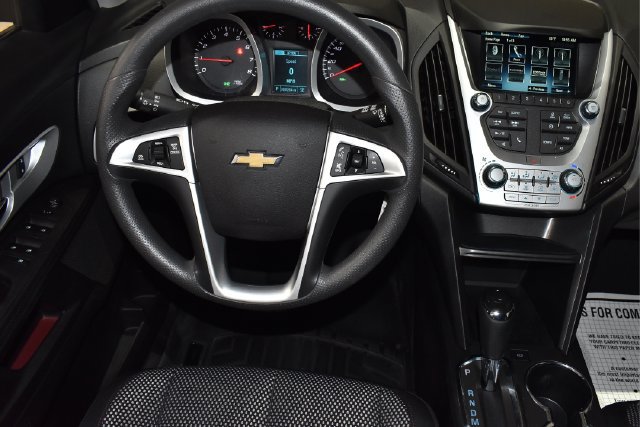 Used 2017 Chevrolet Equinox LT FWD image 17