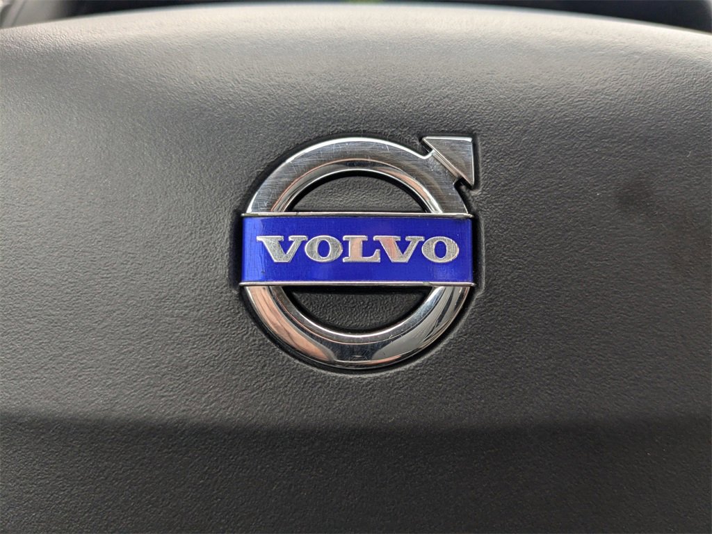 Used 2007 Volvo C70 T5 image 40