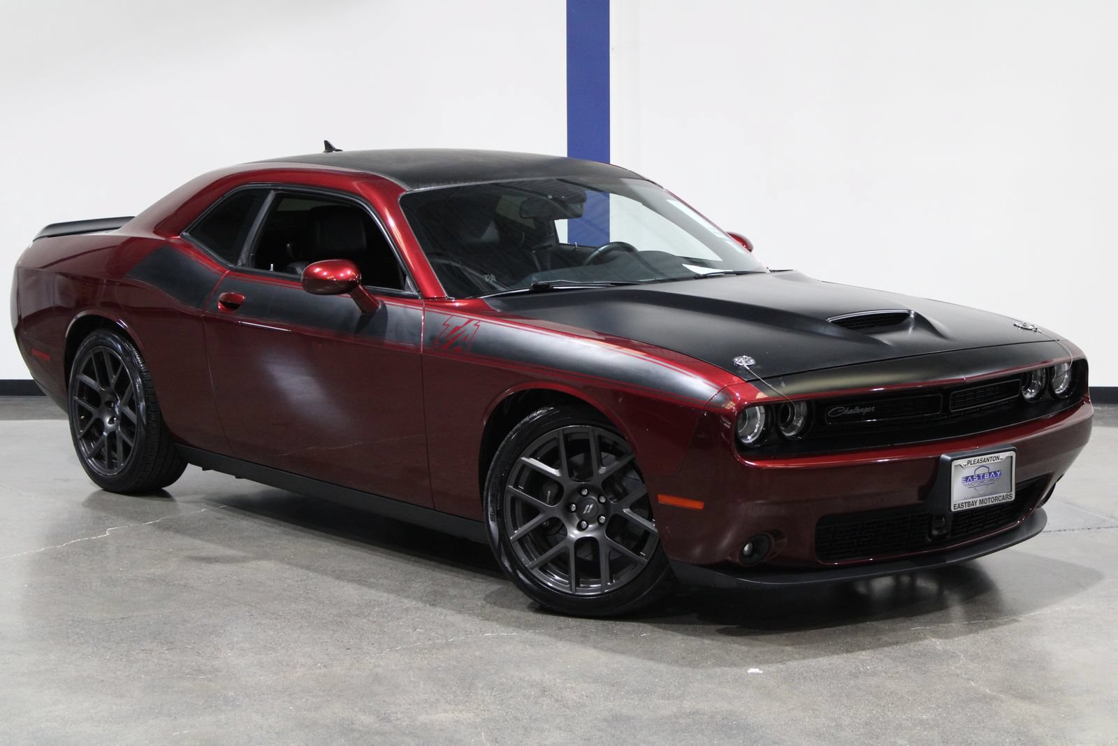 Used 2018 Dodge Challenger T/A RWD image 2