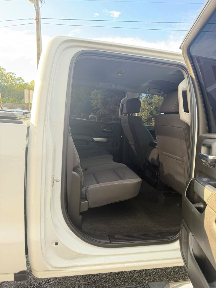 Used 2018 Chevrolet Silverado 2500 LT AWD/4WD image 21